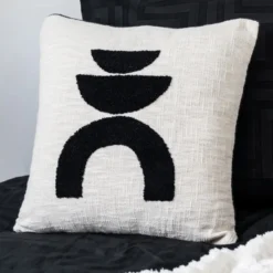 Coussin neo piping noir 45x45cm